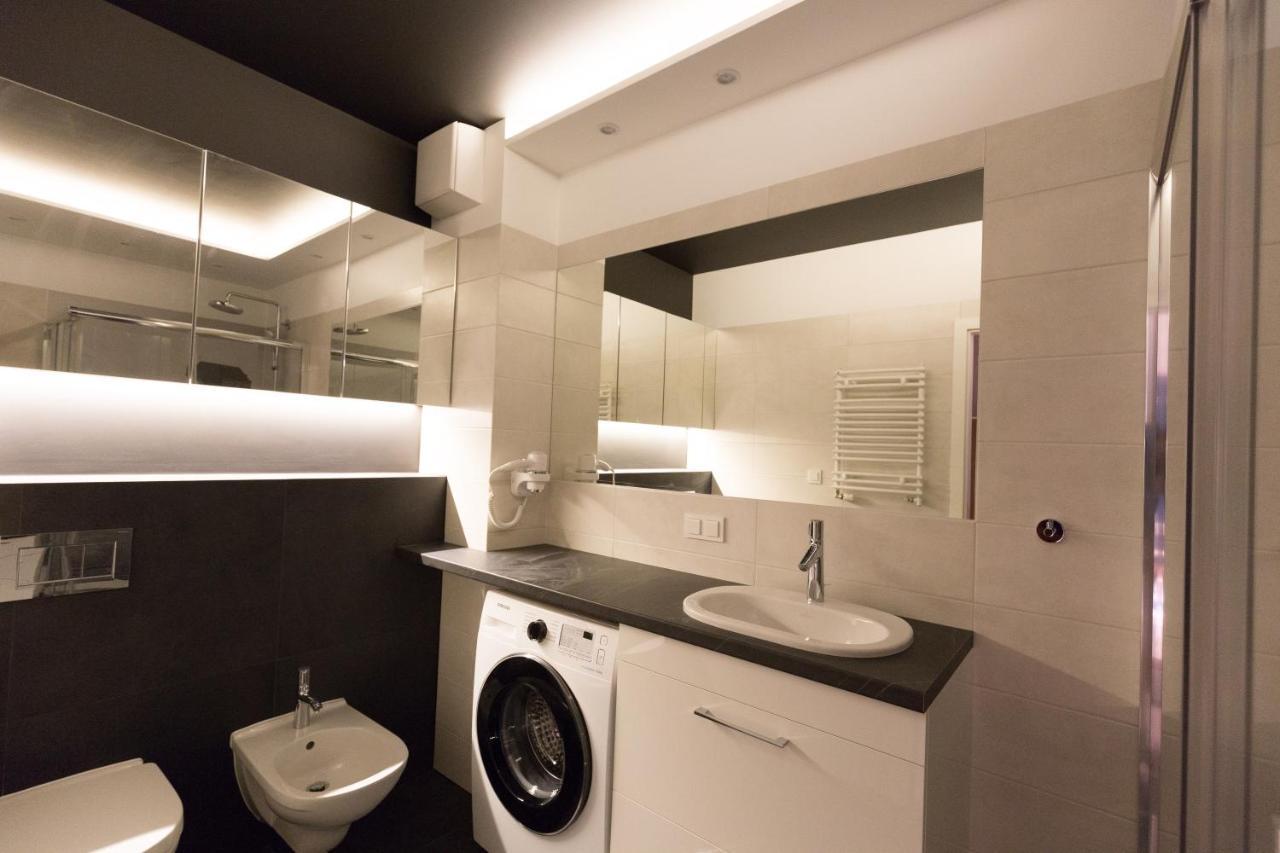 Apartamento Apartlogy Aura2 78 - Experience Intelligent Living While Travelling Gdansk Exterior foto
