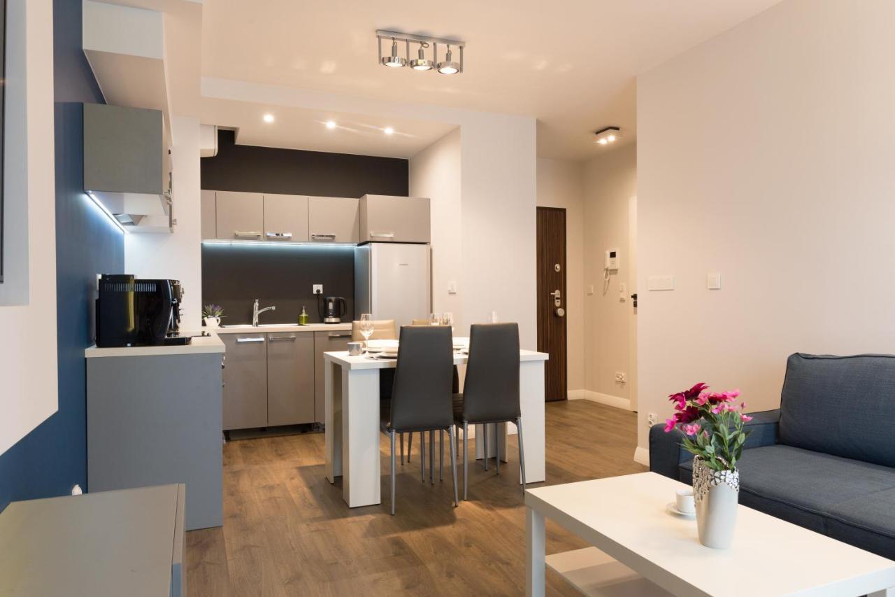 Apartamento Apartlogy Aura2 78 - Experience Intelligent Living While Travelling Gdansk Exterior foto