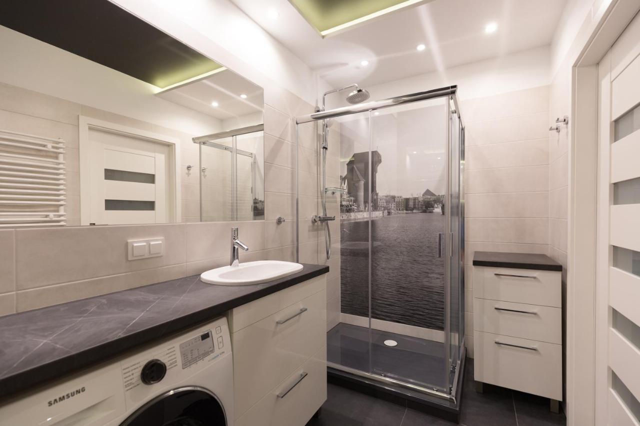Apartamento Apartlogy Aura2 78 - Experience Intelligent Living While Travelling Gdansk Exterior foto