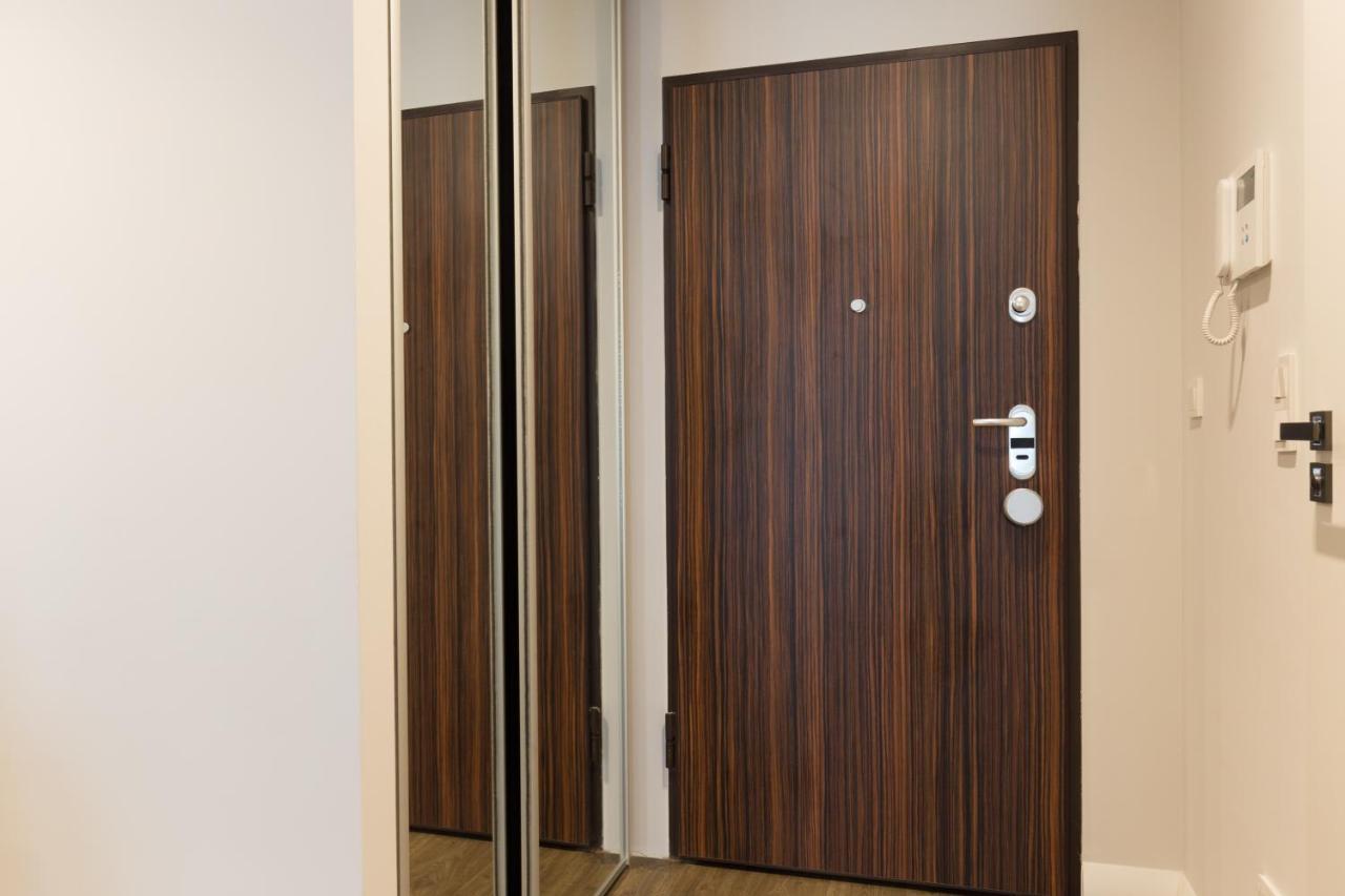 Apartamento Apartlogy Aura2 78 - Experience Intelligent Living While Travelling Gdansk Exterior foto